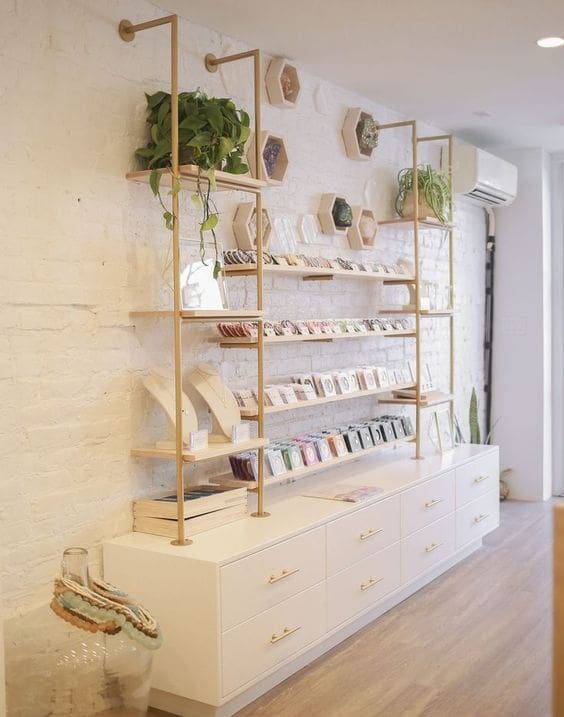 aménagement de présentoirs boutique